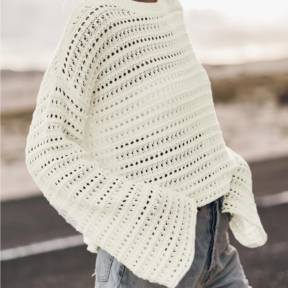 Women's White Knit Crochet Sweater Like New